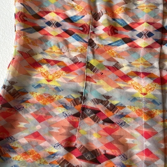 CAbi Style #760 Avery Aztec Print Multicolor Tunic Sx XS - Picture 7 of 11